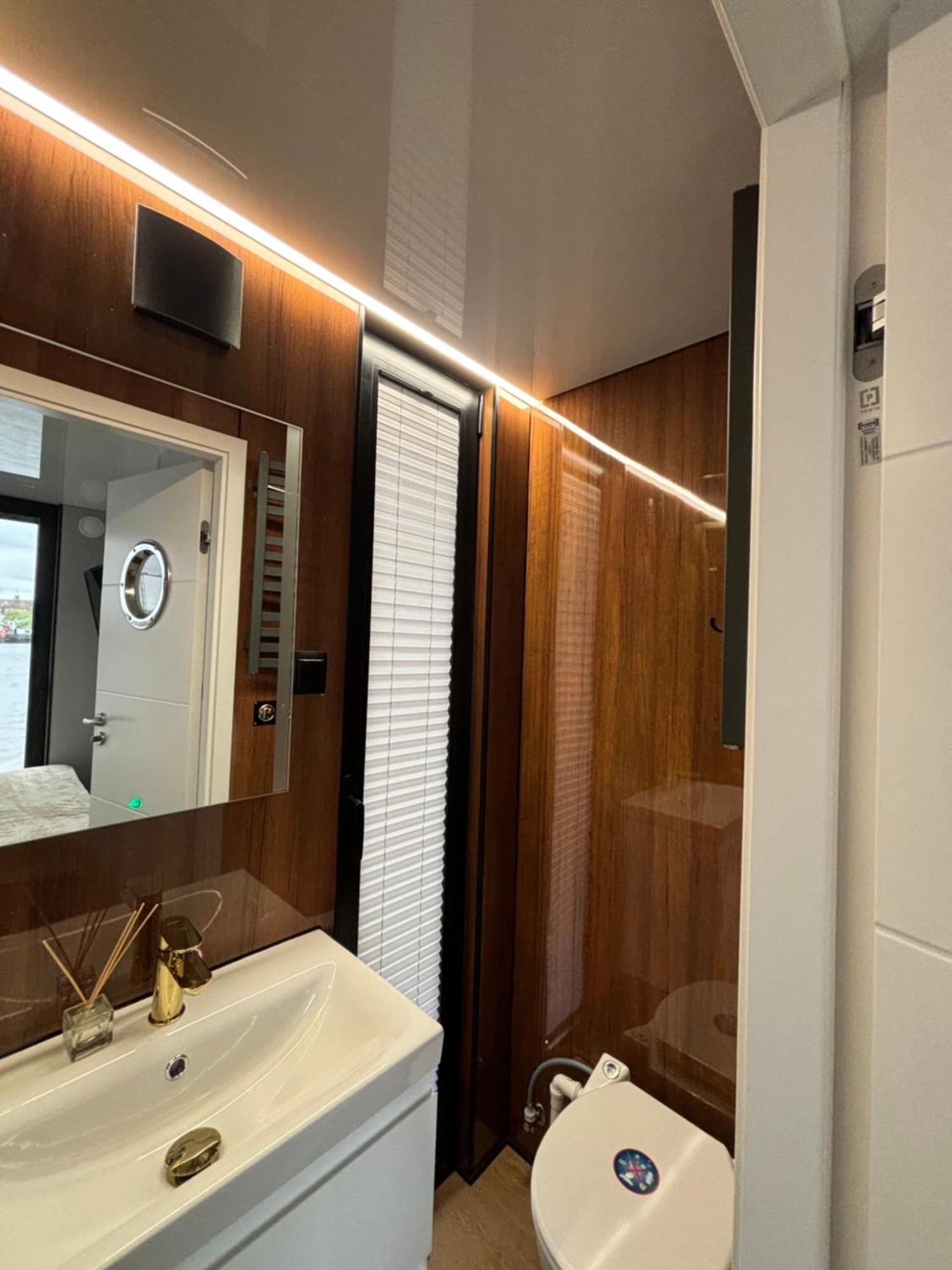 Houseboat Energyapart Szczecin Eksteriør bilde