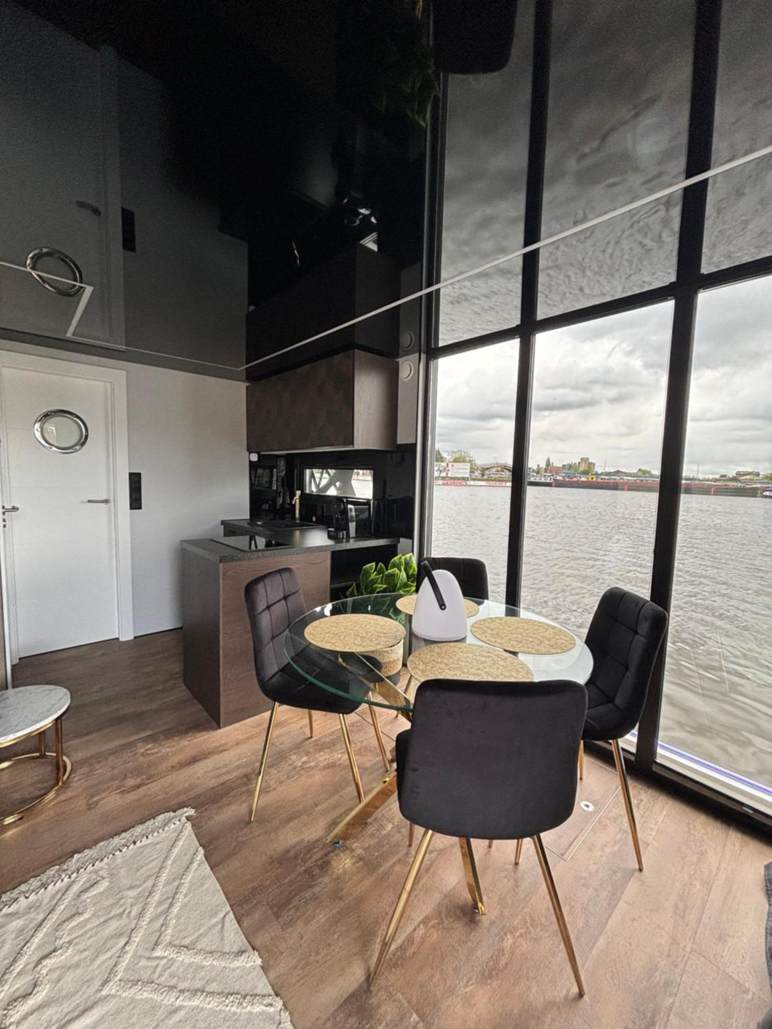 Houseboat Energyapart Szczecin Eksteriør bilde